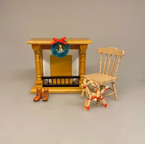 Miniature Grankrans med Klokke Lille, dørkrans, gran, krans, adventskrans, mini, klokke, guldklokke, julekrans, nisser, dukkehus, ting til, tilbehør, dukkehusing, dukkehustilbehør, jul i, julestue, nissedør, nissehus, nissebo, birgitte frigats, 1:12, biti, ribe