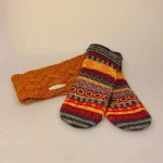 Pandebånd Uld med Foer - Aran Rust, bandi, 8251, rustorange, orange, brun, gylden, jordfarver, varme, farver, krydderifarver, irsk, nepal, håndstrikket, fairtrade, uldent, lunt, blødt, varmt, praktisk, smart, klassisk, grønt, petrol, blågrønt, foret, med foer, fleece, kradser ikke, gave, gaveide, julegave, accessories, efterår, biti, ribe