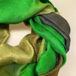 Blød Thaisilke Tørklæde XL - Koks Grøn Umbra, græsgrøn, grøn, sivgrøn, koksgrå, antrazit, brun, khaki, 2073, fv. 35, ,flot, lækkert, stola, sjal, tørklæde, stort, langt, blødt, eksklusivt, elegant, luksus, kvalitet, silke, ren, ægte, thaisilke, festligt, smart, gave, gaveide, over skuldrene, julegave, biti, ribe
