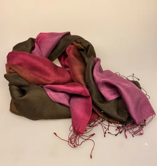 Blød Thaisilke Tørklæde XL - Lyng Fuchsia Chokoladebrun, mørkebrun, lynglilla, vinrød, lilla, 2073-43, flot, lækkert, stola, sjal, tørklæde, stort, langt, blødt, eksklusivt, elegant, luksus, kvalitet, silke, ren, ægte, thaisilke, festligt, smart, gave, gaveide, over skuldrene, julegave, biti, ribe