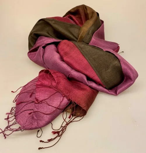 Blød Thaisilke Tørklæde XL - Lyng Fuchsia Chokoladebrun, mørkebrun, lynglilla, vinrød, lilla, 2073-43, flot, lækkert, stola, sjal, tørklæde, stort, langt, blødt, eksklusivt, elegant, luksus, kvalitet, silke, ren, ægte, thaisilke, festligt, smart, gave, gaveide, over skuldrene, julegave, biti, ribe