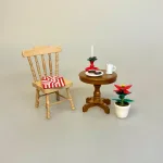 Miniature 2 styk Honningkager med Engle, runde, julekager, honningbomber, to styk, sæt, engle, glansbillede, honningkage med engel, honningkagehjerte, hjerte, af honning, honningkage, kagemand, glansbillede, julebag, julekage, 1:12, mini, mad, kager, bager, dukkehus, dukkehuset, tilbehør, ting, miniature, nisser, nisse, nissedør, nissehus, nissebo, juleting, små, flytter ind, jul i, biti, ribe, den store bagedyst, konditor, biti,