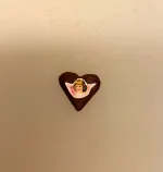 Miniature Honninghjerte med Engel, engle, glansbillede, honningkage med engel, honningkagehjerte, hjerte, af honning, honningkage, kagemand, glansbillede, julebag, julekage, 1:12, mini, mad, kager, bager, dukkehus, dukkehuset, tilbehør, ting, miniature, nisser, nisse, nissedør, nissehus, nissebo, juleting, små, flytter ind, jul i, biti, ribe, den store bagedyst, konditor, biti,