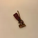 Miniature Støvsuger, rengøring, rengøringshjælp, symbolsk, gave, gavekort, 1:12, lille, bitte, sjov, sangskjuler, dukkehus, ting, til, tilbehør, miniature, miniaturer, nisser, nissetilbehør, nissedør, dukkehusting, dukkehustilbehør, jul, julerengøring, sangskjuler, biti, ribe, upstairs, downstairs