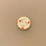 Miniature Tallerken Porcelæn Blomster, service, kaffe, kaffeservice, middagstallerken, mini, miniature, miniatyre, 1:12, dukkehus, nisser, symbolsk, gave, gavekort, sangskjuler, sønderjysk kaffebord, tjener, madlavning, borddækning, nisserne, nissedør, dukkehusting, dukkehustilbehør, interiør, ting til, sættekasse, sætterkasse, biti, Best in miniature