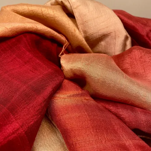 Blød Thaisilke Tørklæde XL - Pink Koral Pudder, 2073, 27, pink, pudder, nude, rosa, rust, glade, farver, rød, lilla, cerise, flot, lækkert, stola, sjal, tørklæde, stort, langt, blødt, eksklusivt, elegant, luksus, kvalitet, silke, ren, ægte, thaisilke, festligt, smart, gave, gaveide, over skuldrene, julegave, biti, ribe