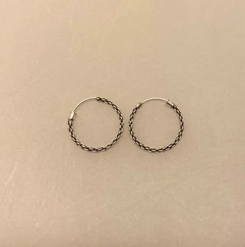 Creoler i Sølv Ø 18 mm Kædemønster, strikket, råt, sejt, mønster, flotte, specielle, ren, ægte, sterling, sølv, 925, nikkelfri, billige, særlige, allergivenlige, runde, øreringe, til, mænd, piger, gave, gaveide, stilige, elegante, cool, biti, ribe,