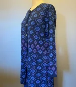 Alpaka Cardigan - Ana Lang med Rund Hals - Blå, lang, strik, strikjakke, cardigan, trøje, med, knapper, nydelig, ekstravagant, kvalitet, top, lækker, skøn, smuk, bå, farver, kongeblå, royal, cobolt, kobolt, alpaca, cashmere, stilfuld, klædelig, biti, ribe