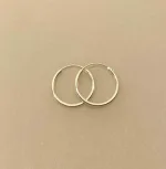Creoler i Sølv Ø 18 mm Glatte Hoops - 1,5 mm, sø 1518, små, tynde, enkle, basic, klassiske, diskrete, hverdags, øreringe, runde, ren, ægte, sterling, sølv, lyse, blanke, billige, stine a, pico, sølvøreringe, creoler, hoops, biti, ribe, parpriser, tilbud, cool,