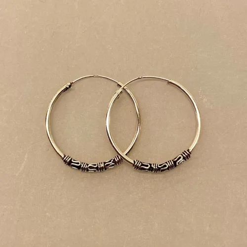Creoler i Sølv Ø 30 mm 3 x S-mønster, sø 096-9, bali, hoops, runde, øreringe, ringe, store, mønster, oxiderede, oxyderede, snoninger, specielle, billeige, ægte, ren, sterling, sølv, 925, lette, elegante, tynde, flotte, tilbud, boho, hippie, chic, biti, ribe, maanesten, stine a, pico,