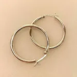 Creoler i Sølv Ø 35 mm Glatte Hoops 3 mm, sø 3035, vippepind, kraftige, chunky, gedigne, kvalitet, flot, lækre, tykke, store, statement, smykker, øreringe, hoops, creoler, runde, ringe, ægte, ren, sølv, sterling, 925, elegante, flotte, cool, smarte, stilige, stilede, simple, fest, boho, billige, tilbud, for to, par, biti, ribe, design, jane kønig, stine a, maanesten, pico, sfb, cph, enamel, julie, sandlau,