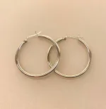 Creoler i Sølv Ø 35 mm Glatte Hoops 3 mm, sø 3035, vippepind, kraftige, chunky, gedigne, kvalitet, flot, lækre, tykke, store, statement, smykker, øreringe, hoops, creoler, runde, ringe, ægte, ren, sølv, sterling, 925, elegante, flotte, cool, smarte, stilige, stilede, simple, fest, boho, billige, tilbud, for to, par, biti, ribe, design, jane kønig, stine a, maanesten, pico, sfb, cph, enamel, julie, sandlau,