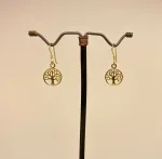 Forgyldte Ørenringe med Rundt Livstræ, gyldne, forgyldte, guldbelagt, ægte, ren, sterling, sølv, ørehænger, hængeøreringe, flotte, runde, små, træer, livets træ, yggdrasil, billige, tilbud, fine, gave, gaveide, moderne, stine a, enamel, maanesten, nature, pico, feminine, yndige, kvalitet, biti, ribe,