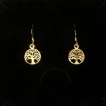 Forgyldte Ørenringe med Rundt Livstræ, gyldne, forgyldte, guldbelagt, ægte, ren, sterling, sølv, ørehænger, hængeøreringe, flotte, runde, små, træer, livets træ, yggdrasil, billige, tilbud, fine, gave, gaveide, moderne, stine a, enamel, maanesten, nature, pico, feminine, yndige, kvalitet, biti, ribe,