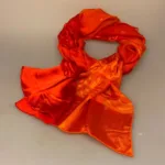 Silkesatin Tørklæde Reliefmønster - Koralrød Orange, bobler, Silkesatin Tørklæde Reliefmønster - Koralrød Beige, rød, natur, satin, ausbrenner, brændt, ætset, mønster, relief, specielt, særligt, flot, yndigt, frisk, grøn, silke, smukt, fed, blank, biti, ribe, unikt, unika