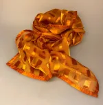 Silkesatin Tørklæde Reliefmønster - Orange, rust, tegl, gylden, stola, elegant, festligt, tilbud, billigt, Silkesatin Tørklæde Reliefmønster - Koralrød Beige, rød, natur, satin, ausbrenner, brændt, ætset, mønster, relief, specielt, særligt, flot, yndigt, frisk, grøn, silke, smukt, fed, blank, biti, ribe, unikt, unika