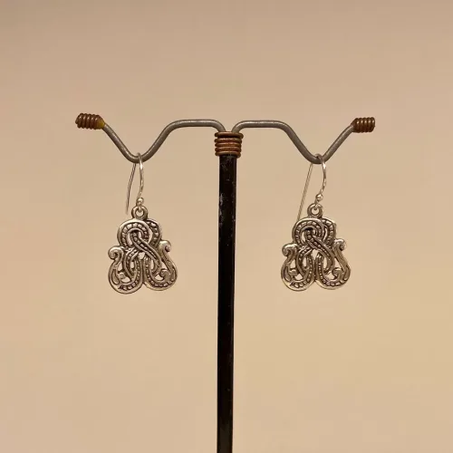 Vikingeøreringe i Sølv - Knude af Fabeldyr, slanger, evigheden, udvikling,amuletter, lykke, styrke, vikingesmykker, sølv, ægte, ren, sterling, sølvsmyker, museumssmykker, specielle, smukke, med, betydning, gave, gaveide, hamskifte, knuder, biti, fund, kopismykker, originale