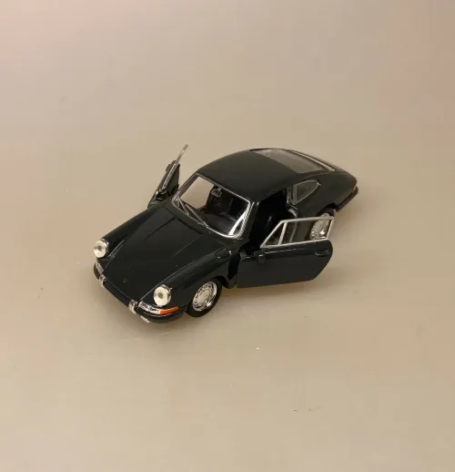 Modelbil Porsche 911 - Umbra Grøn, mørkegrøn, sort, 1965, modelbil, rød porche, lille bil, legetøj, legetøjsbil, model, biti, ribe, racerbil, kørekort, gave, symbolsk