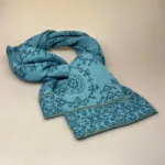 Alpaca Tørklæde Dobbelt - Deco Turkis, lyseblå, søgrøn, blå, dæmpet, diskret, lækker, kvalitet, feminint, elegant, underspillet, luksus, friskt, stilet, stiligt, gave, gaveide, ekstravagant, skønt, lamauld, alpakka, alpacca, alpaca, strikket, fintstrikket, lunt, striktørklæde, biti, ribe