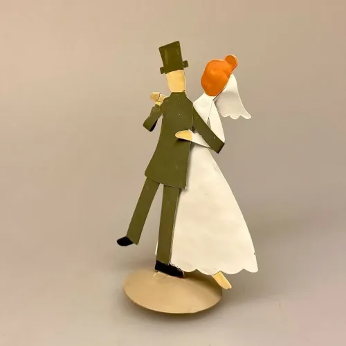 Brudepar Dansende Metal, brudepar, bryllup, bryllupsgave, sangskjuler, brudevals, kærlighed, sjov, kagefigur, bryllupskage, kransekagefigur, topfigur, dansende, særlig, personlig, sjov, gave, forlovelse, biti, ribe, baden