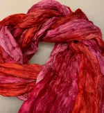 Twistet Silketørklæde 90148 Rød Pink, rio, røde, pink, farver, glade, friske, klare, skrappe,, festlige, spræl, farveglad, rødpink, nuancer, blød, ægte, ren, silke, luksus, lækkert, gave, gaveide, flot, snoet, tvistet, crasch, krøllet, vasket, silkesjal, silketørklæde, sporty, smart, fyldigt, lækkert, koloreret, tone-i-tone, biti, ribe, salto, darling