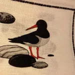Viskestykke med Hør - Strandskader, vadehavet, vadere, vadefugle, vadehavsfugle, ornitolog, kigger på, fugle, marsken, souvenir, ribe, viskestykke, hørviskestykke, svensk, ekelund, lækkert, kvalitet, stiligt, stilrent, flot, grafisk, biti, ribe, nationalpark, sort sol,