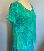 Batik T-shirt Kort Ærme Jersey - Bino Grøn, t-shirt, kort, moderat, klædelig, figur, timeglas, taljeret, blød, holdbar, kvalitet, batik, batikfarvet, tryk, farver, grønne, turkis, flot, lækker, speciel, biti, ribe