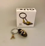 Nøglering - Planeten Saturn og Lille Raket, space, rocketship, space, rummet, det ydre rum, planeter, astrologi, stjerner, planeter, fysik, astrolog, saturn, rumrejse, astronaut, symbolsk, phd, stjernekikkert, nøglering, lækker, gedigen, gave, gaveide, symbolsk, biti, ribe