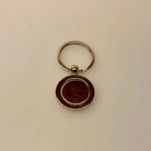 Nøglering med Verden - Blank Sølv, globus, verden, verdenskort, rejse, jordomrejse, amulet, lykke på rejsen, symbolsk, gave, gaveide, konfirmand, pilot, globetrotter, biti, ribe, gadget, kvalitet, flot, lækker, fin, student,