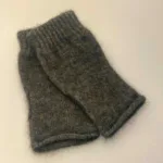 Pulsvarmere i Blød Possum Uld - Brun Blå, Pulsvarmere i Blød Possum Uld - Koks Multi, grå, mørkegrå, possum, silke, merino, super, luksus, blød, luksuriøs, pulsvarmere, muffedisser, indendørs, fingerløse, fingerfri, bløde, silkebløde, lune, skønne, ensfarvede, strik, vanter, pulsvarmere, biti, ribe, smarte, gaveide, på kontoret,