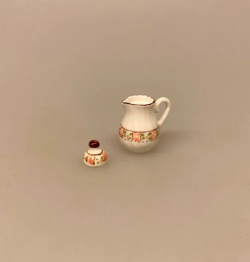 Miniature Kaffekande Porcelæn Rosa, kaffekande, kaffepause, kaffebord, porcelæn, Miniature Kop Porcelæn Blomster, kaffepunch, snaps, haps haps haps, nu skal vi have snaps, service, kaffe, kaffeservice, middagstallerken, mini, miniature, miniatyre, 1:12, dukkehus, nisser, symbolsk, gave, gavekort, sangskjuler, sønderjysk kaffebord, tjener, madlavning, borddækning, nisserne, nissedør, dukkehusting, dukkehustilbehør, interiør, ting til, sættekasse, sætterkasse, biti, Best in miniature