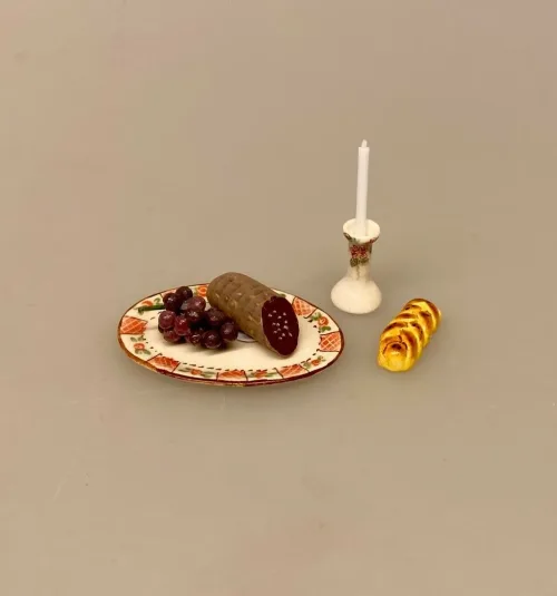 Miniature Ovalt Fad Porcelæn, service, dukkehus, ting, til, tilbehør, dukkehusting, køkken, middag, servering, tjerner, 1:12, miniature, sætterkasse, sættekasse, nisser, nissetilbehør, nissedør, titanias palads, biti, ribe, dansk, porcelæn,