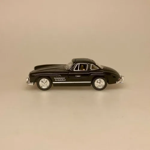 Modelbil Mercedes Benz 300 SL Coupe - Sort, mercedes, benz, coupe, 300 sl, butterfly, gullwing, racer, sportsvogn, racerbil, klassisk, classic, cars, modelbil, tysk, bil, mini, model, samler, legetøj, seje, biler, udstilling, benzin, de uheldige helte, james bond, gentleman, luksus, ikonisk, særlig, lækker, flot, biti, ribe, licens, original