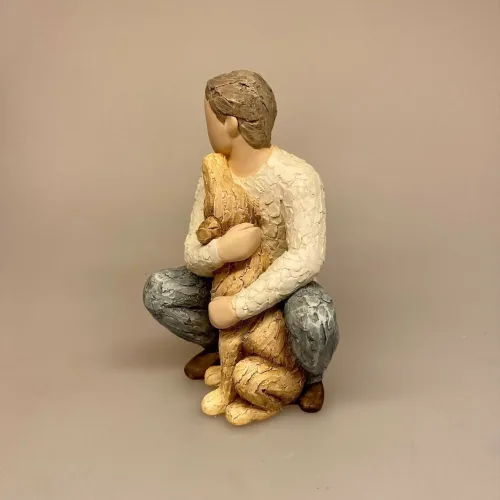 More Than Words - Mand med Hund - Mans Best Friend, menneskets bedste ven, figur, hund, hundeejer, elsker, holder af, trofast, hundefigur, ting med, symbolsk, gave, gaveide, dog lover, hundeting, hundefigur, keramik, særlig, flot, smuk, fin, personlig, biti, arora, elngelsk, willow, three