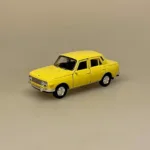 Modelbil Wartburg 353 - Gul, Modelbil Wartburg 353 - Gul, pastelgul, lysgul, Knight, østeuropa, østtyskland, berlin, muren, retro, historisk, kolde krig, DDR, modelbil, legetøjsbil, lille, bil, metalbil, kopi, original, ægte, sjov, symbolsk, kørekort, 18 år, ny bil, bilforhandler, biti