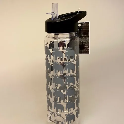 Vandflaske - Elge Grå, vandflaske, plastflaske, drikkeflaske, drikkedunk, fitness, sport, sportsdunk, sportsflaske, saftevandsdunk, smart, skoletasken, skole, fritid, job,arbejde, gave, gaveide, elge, elg, elgmotiv, med elge, sort, flot, stilig, sjov, speciel, sverige, svensk, moz, biti, ribe, håndbold, cool, lækker, smart, sugerør, drikkepause,