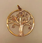 Bronze Vikingevedhæng - Livets Træ Yggdrasil Snirklede Grene, feminint, let, stort, smukt, poetisk, bronzevedhæng, livstræ, snirklet, snørklet, stort, kobber, guld, ægte, Vikinge vedhæng i bronze - Livets træ "Yggdrasil - 5-grenet" vikingevedhæng bronze livets træ yggdrasil