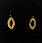 Guld Ørenringe Børstede Åbne Ovaler, øjeformede, 3922, guld, ægte, børstet, rå, elegante, stilede, stilige, dansk, design, mærker, brands, stine a, enamel, jane kønig, julie sandlau, guldøreringe, hænge, sine, fine, flotte, statement, biti, ribe