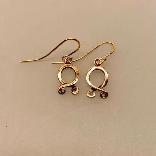 Vikingeørehængere Bronze - Troldekors, øreringe, hængeøreringe, små, fine, heksetegn, kobber, guld, bronzevedhæng, vikingesmykker, vikinger, gamle, nordiske, guder, aser, runetegn, rune, odal, amulet, beskyttelse, magisk, flot, fin, biti, ribe, museumssmykker, fund, kopi,