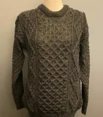 Aran Pullover Irsk Kabelstrik Uld Koks, 392, let, billig, smart, klassiks, 921, koksgrå, mørkegrå, lamswool, ny, uld, sweater, til, mænd, damer, herrer, aranmønster, irsk, kabelstrik, kabelsweater, vamset, lun, varm, mønserstrik, enfarvet, strik, trøje, pullover, crew neck, rund hals, herretrøje, damestrik, biti, irland, ribe