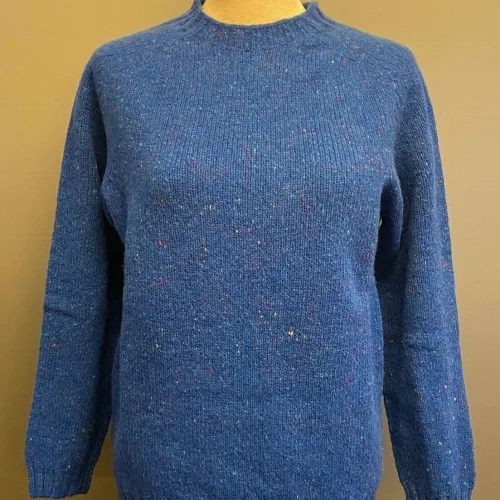 Harley of Scotland Dame Pullover - Donegal Uld, skye, royal, blå, cobolt, kobolt, kornblomst, nister, prikker, spots, kulørte, farvede, ensfarvet, smart, klassisk, enkel, stilet, stilig, lækker, blød,kradser ikke, varm, let, lun, bomuld, skøn, holdbar, kvalitet, skotsk, skotland, rund hals, damestik, sweater, til, damer, piger, pullover, striktrøje, striksweater, ren, uld, strikket, strik, biti, ribe