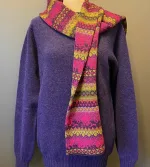Alpaca Tørklæde Dobbelt - Beatriz Fuchsia, Harley of Scotland - Unisex Uld Pullover - Royal Violet, lilla, klar, frisk, uld, ulden, strik, ren, lambswool, lammeuld, tynd, let, lækker, kvalitet, flot, klassisk, smart, til, damer, piger, mænd, sweater, pullover, trøje, lun, blød, skotsk, biti, ribe, sort sol, vadehavet,