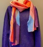 Tørklæde Let Vævet Uld - Djian Grafisk Rosa, Harley of Scotland - Unisex Uld Pullover - Royal Violet, lilla, klar, frisk, uld, ulden, strik, ren, lambswool, lammeuld, tynd, let, lækker, kvalitet, flot, klassisk, smart, til, damer, piger, mænd, sweater, pullover, trøje, lun, blød, skotsk, biti, ribe, sort sol, vadehavet,