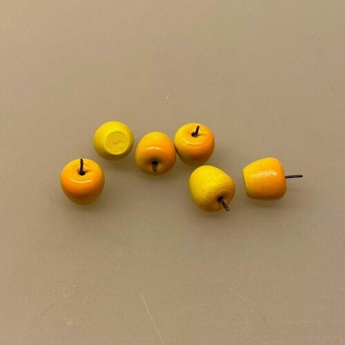 Miniature Æbler - 6 Golden Delicious, æbler, frugt, grønt, 6 om dagen, miniature, miniaturemad, mini, mad, købmand, butik, 1:12, dukkehus, ting til, nisser, nissebo, nissehus, nissedør, dukkehusting, dukkestue, biti, ribe