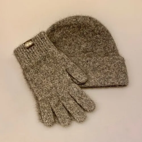 Possum Hue Dobbelt med Opslag - Sand Grå, pumice, sandy, beige, grå, meleret, fluffy, blød, ekstrasoft, lysegrå, mellemgrå, damehue, hat, strikhue, strikhat, strikket, let, lun, varm, blød, elegant, luksus, flot, klassisk, dobbeltstrikket, smart, luksus, kvalitet, cashmere, cashmir, biti, ribe, sort sol, vadehavet, out door, accessoires, tilbehør, vinter, efterår, new zealand