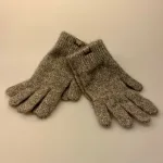 Strikkede Fingervanter Possum Sand Grå, noble wilde, pumice, meleret, fingerhandsker, strikhandsker, strikvanter, uldvanter, uldhandsker, luksus, cashmere, cashmir, angora, ekstra, bløde, lune, lækre, varme, damer, piger, flotte, luksus, kvalitet, new zealand, biti, ribe, vinter, tilbhør, out door, vadehavet, nationalpark, sort sol