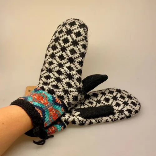 Strikkede Luffer Uld med Foer - Sort-Hvid Turkis Rosa, akshara, fv.2, 9426, luffer, vanter, uldne, strikkkede, strikluffer, damevanter, dameluffer, kradser ikke, bløde, vare´me, forede, med foer, biti