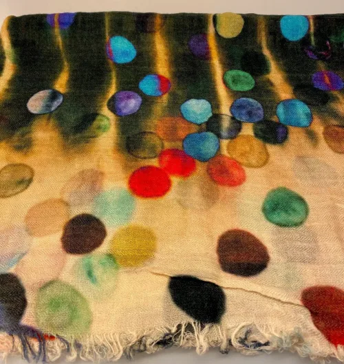 Tørklæde Let Vævet Uld - Salto Mælkevejen, planeter, jorid, prikker, polkaprikker, beige, koks, går, kulørt, farver, lyst, Tørklæde Let Vævet uld, kulørt, silke, uld, merinould, silke-uld, uld-silke, koloreret, regnbue, regnbuefarver, kulørt, farver, farverigt, lækkert, luksus, kradser ikke, farveglad, glade, kulører, friske, farver, stort, varmt, lunt, stola, over skuldrene, halstørklæde, tørklæde, gaveide, gaver, elegant, ekstravagant, fødselsdag, damer, lady, ladylike, chic, biti, ribe