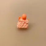 dukkens dukke, Miniature Dukke Putte, putte, dukke, miniature, mini, miaturer, dukkevogn, rød, lille, legetøj, sætterkasse, sættekasse, dukkehus, dukkehusting, dukkehuset, biti, ribe, 1:12