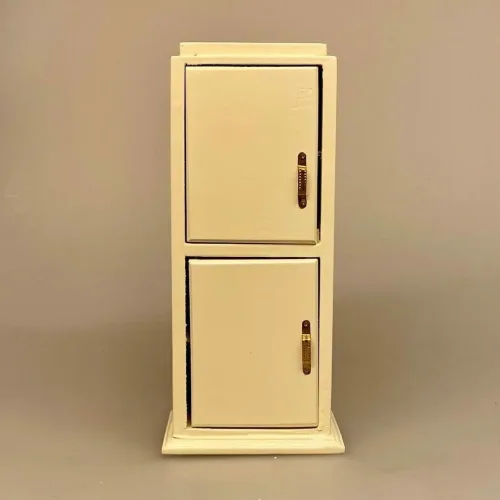 Miniature Køleskab Creme, fryseskab, isskab, hårde hvidevarer, køkken , dukkekøkken, køkkenvask, køkkenbord, mini, dukkehusmøbler, dikkehustilbehør, dukkekøkken, 1:12, miniaturer,